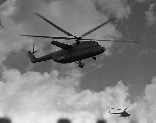 Mil Mi-6 helicopter