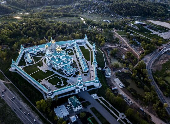Voskresensky New Jerusalem Monastery