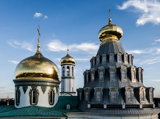 Voskresensky New Jerusalem Monastery
