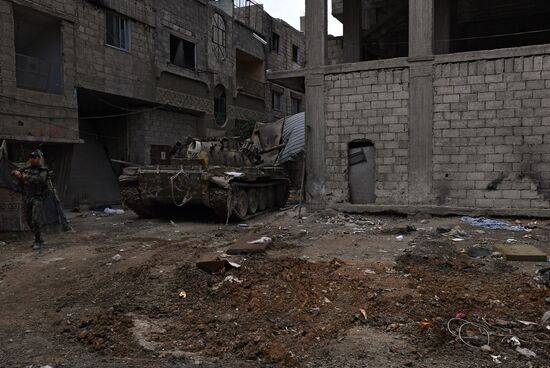 Situation in Yarmouk refugee camp area in southern Damascus suburb
