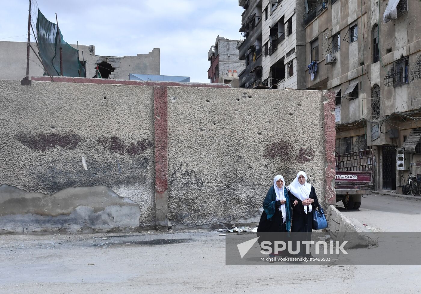Situation in Yarmouk refugee camp area in southern Damascus suburb
