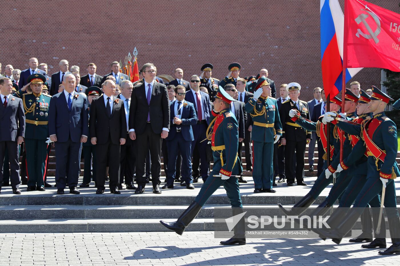 President Vladimir Putin and Prime Minister Dmitry Medvedev at wreath-laying ceremony at Unknown Soldiers' Tomb