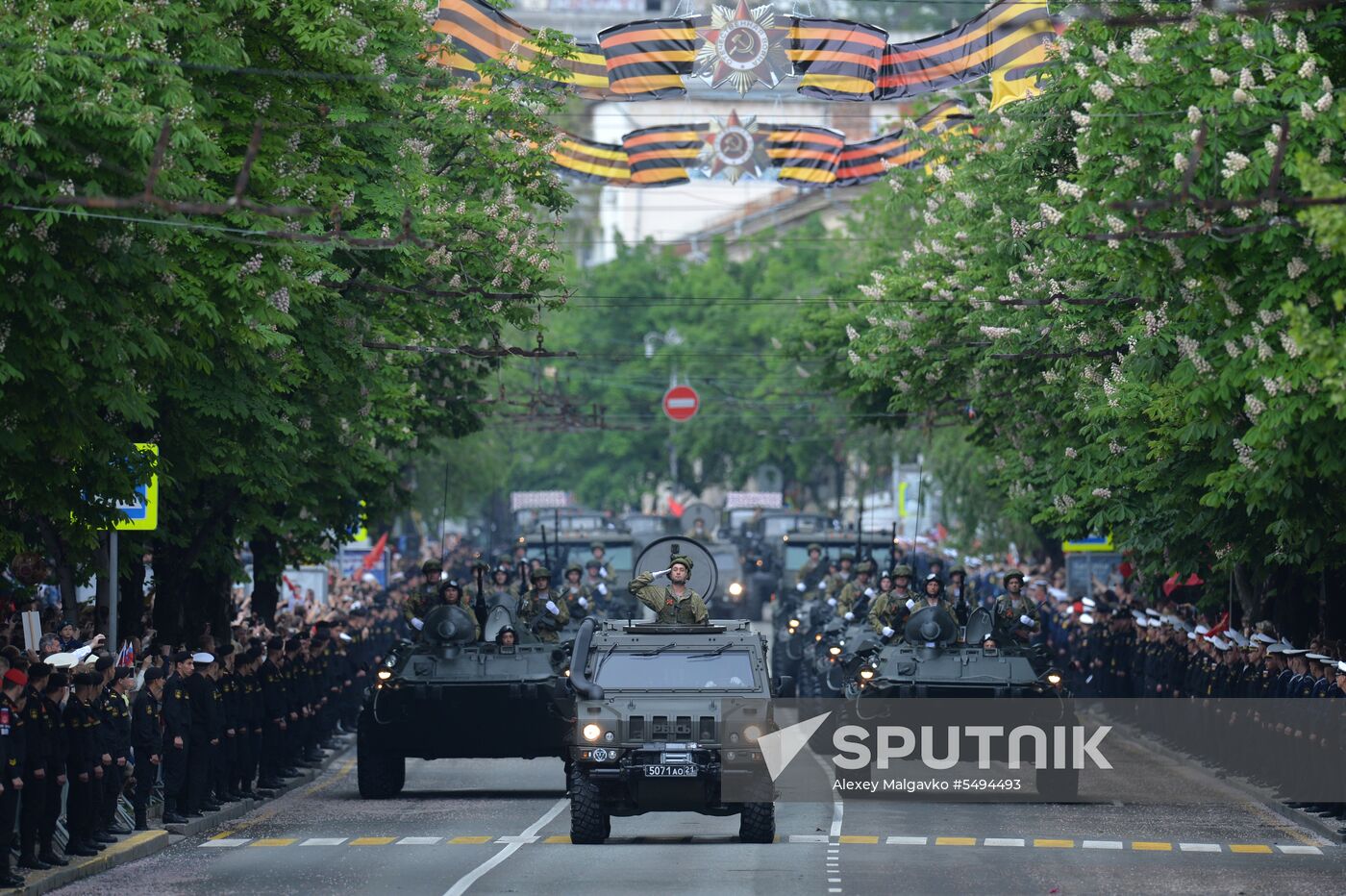 Victory Day celebrations in Russian cities