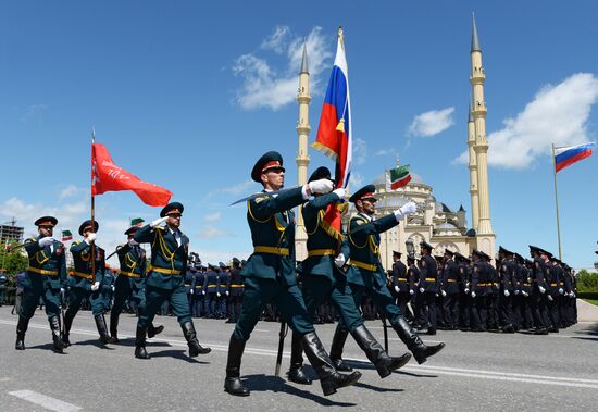 Victory Day celebrations in Russian cities