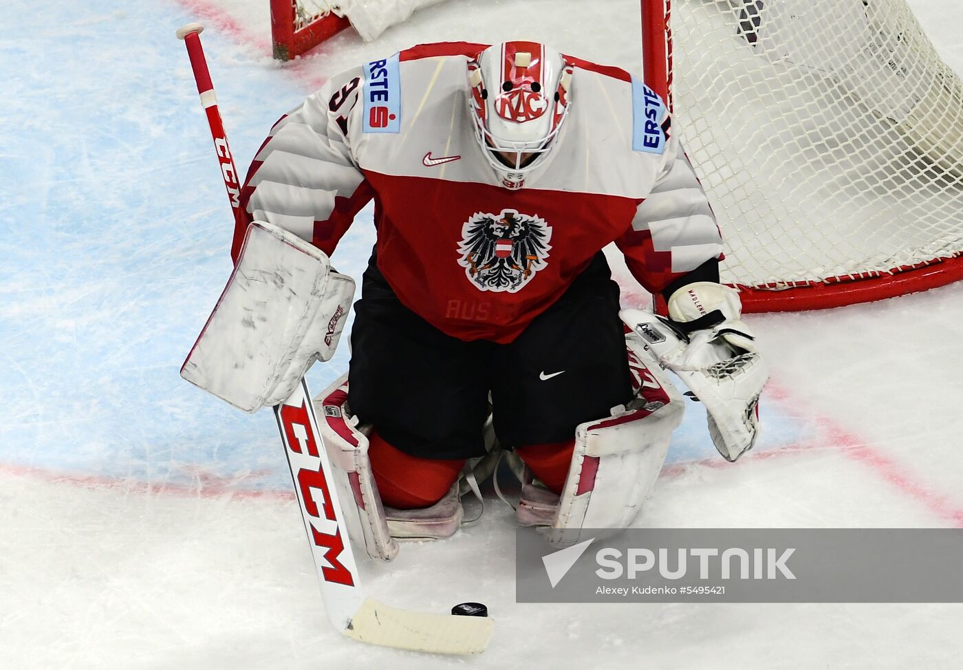 2018 IIHF World Championship. Sweden vs. Austria