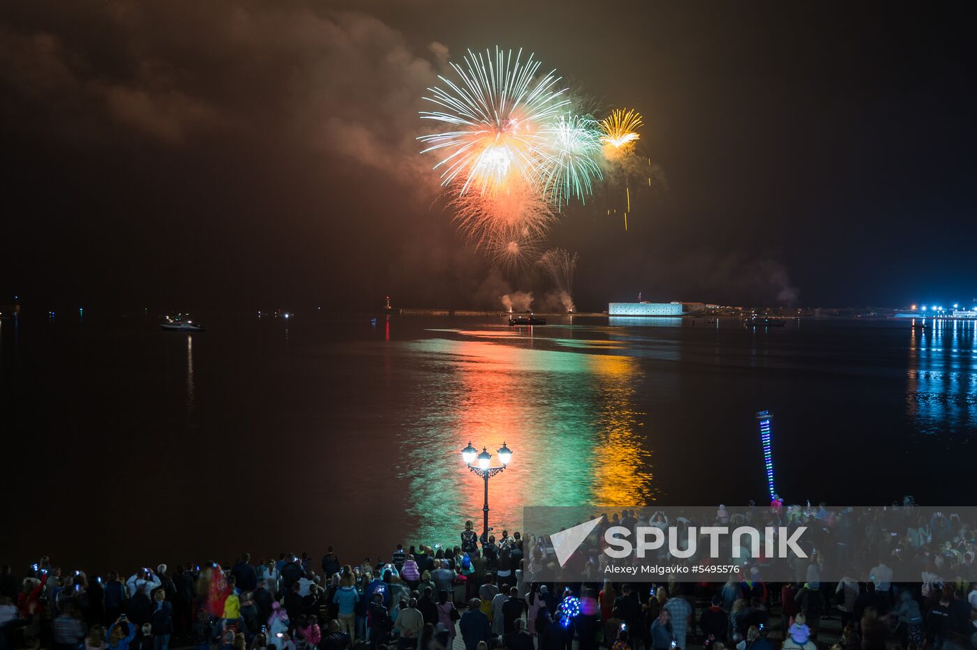 Fireworks display to mark Victory Day in Russian regions