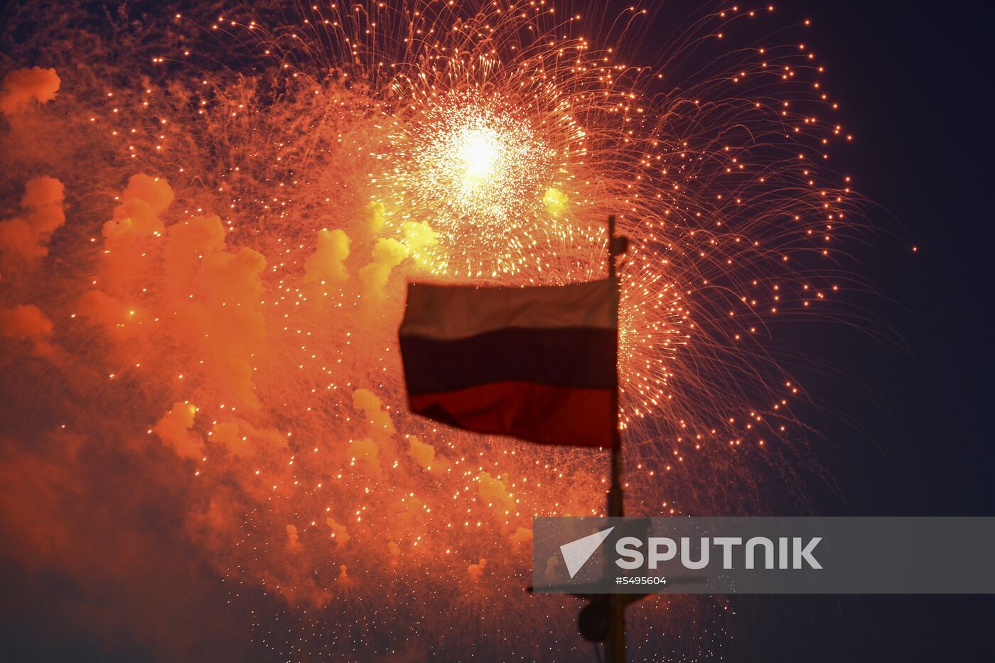 Fireworks display to mark Victory Day in Russian regions