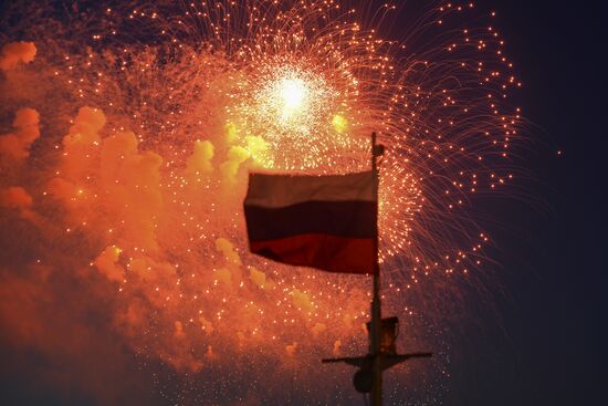 Fireworks display to mark Victory Day in Russian regions