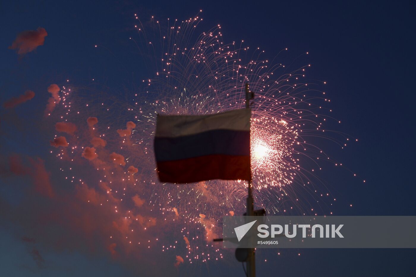 Fireworks display to mark Victory Day in Russian regions