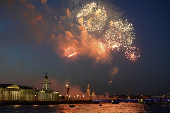 Fireworks display to mark Victory Day in Russian regions