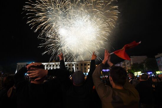Fireworks display to mark Victory Day in Russian regions