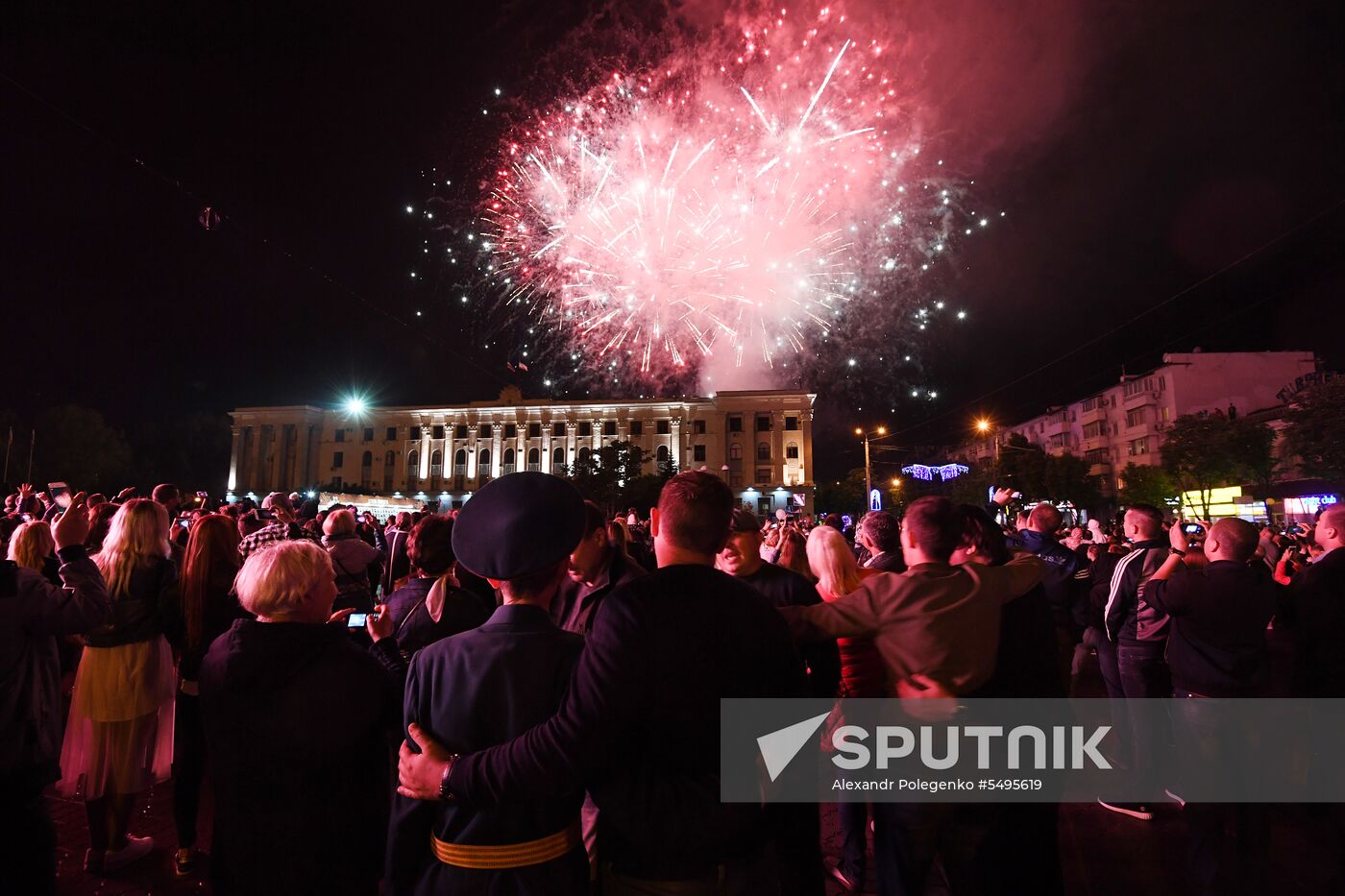 Fireworks display to mark Victory Day in Russian regions