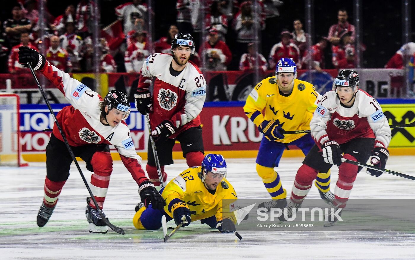 2018 IIHF World Championship. Sweden vs. Austria