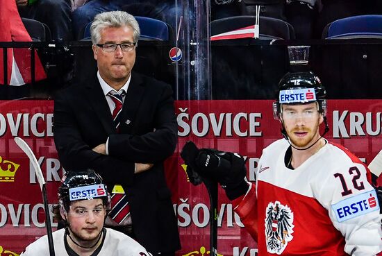 2018 IIHF World Championship. Sweden vs. Austria