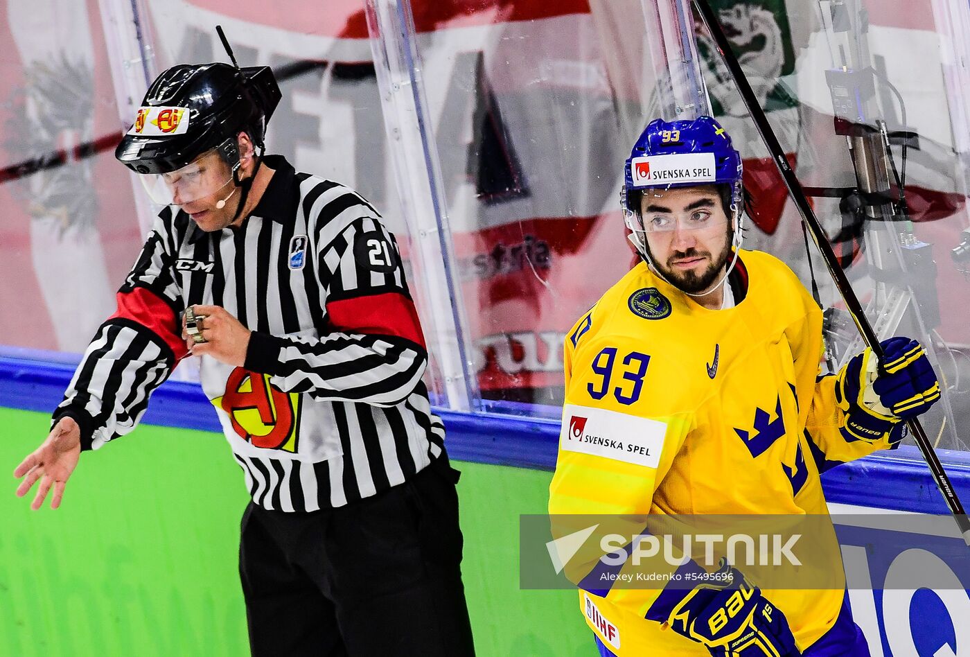 2018 IIHF World Championship. Sweden vs. Austria