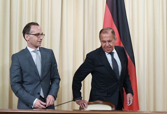 Russian Foreign Minister Sergei Lavrov meets with German Foreign Minister Heiko Maas