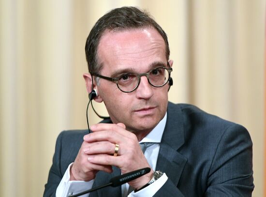 Russian Foreign Minister Sergei Lavrov meets with German Foreign Minister Heiko Maas