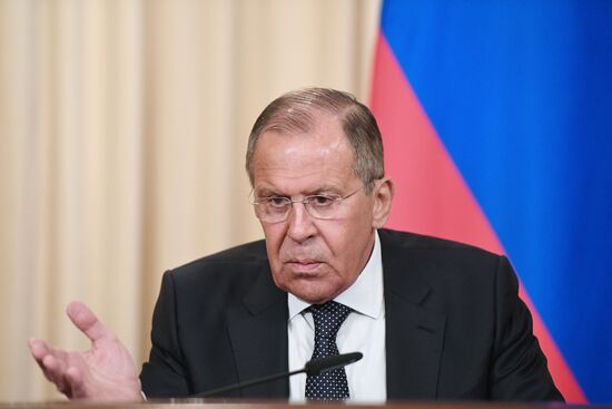 Russian Foreign Minister Sergei Lavrov meets with German Foreign Minister Heiko Maas