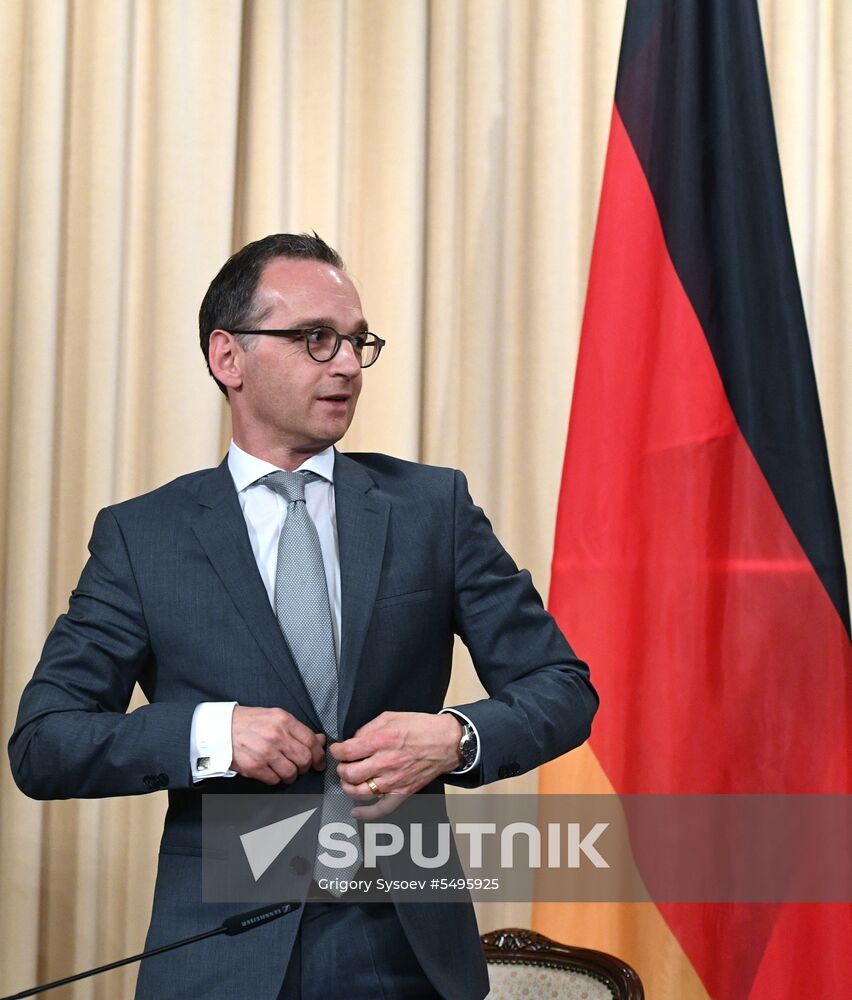 Russian Foreign Minister Sergei Lavrov meets with German Foreign Minister Heiko Maas
