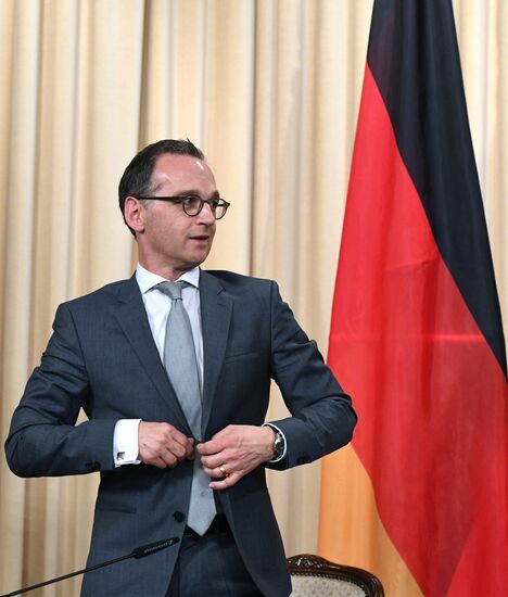 Russian Foreign Minister Sergei Lavrov meets with German Foreign Minister Heiko Maas