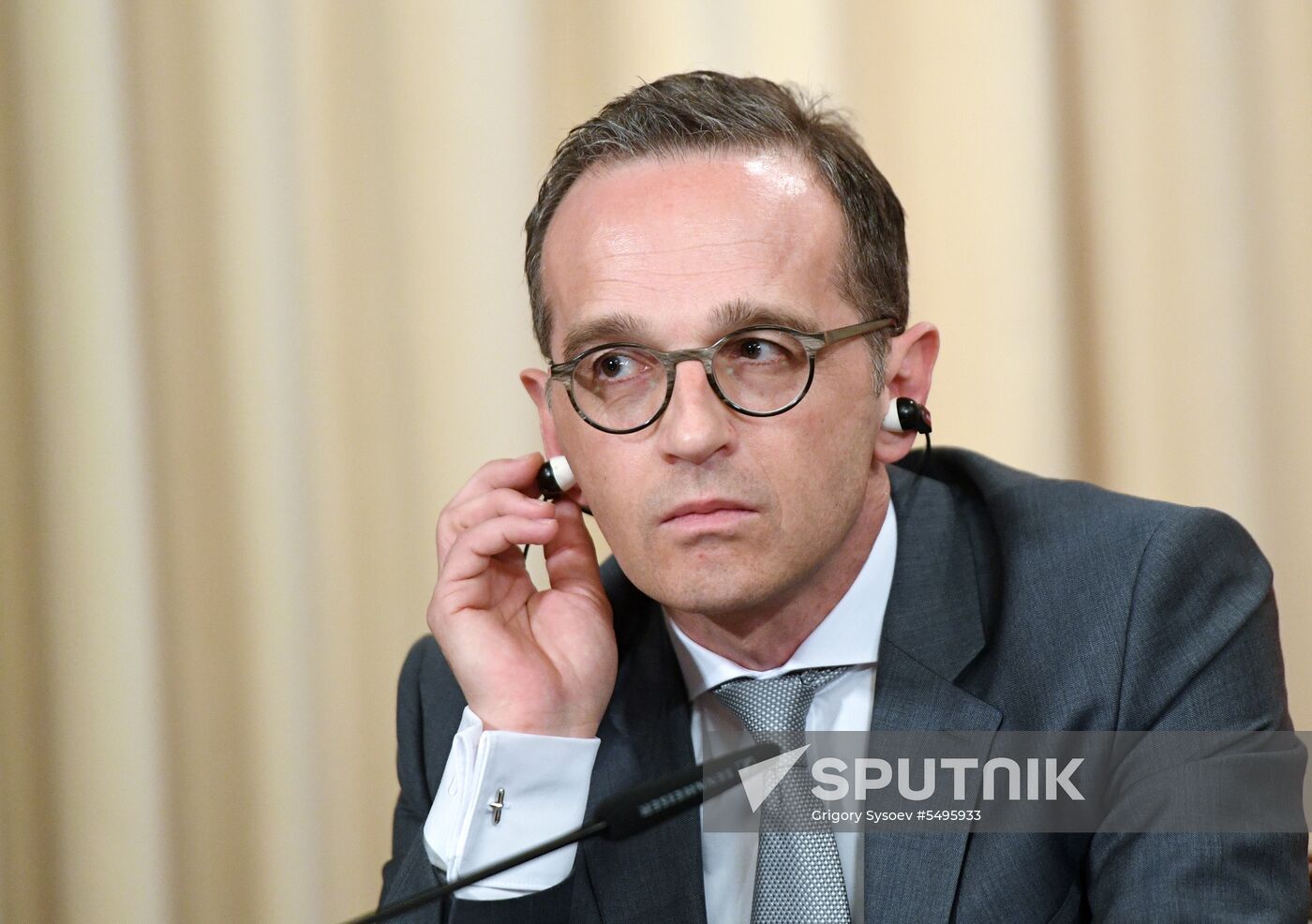 Russian Foreign Minister Sergei Lavrov meets with German Foreign Minister Heiko Maas