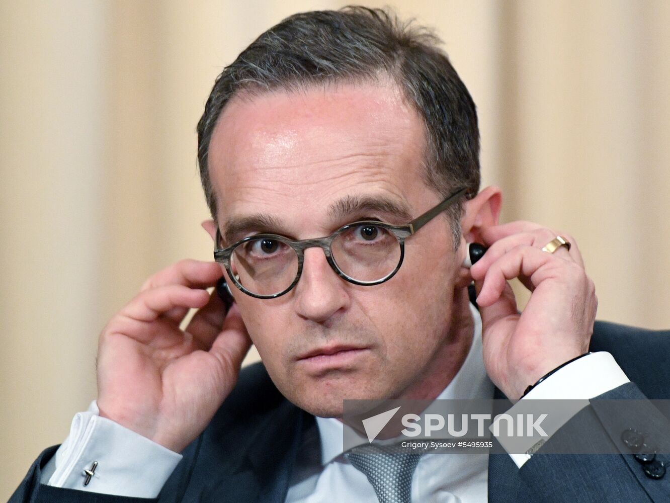 Russian Foreign Minister Sergei Lavrov meets with German Foreign Minister Heiko Maas