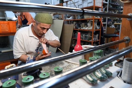 Shoe manufacturing at Orthomoda