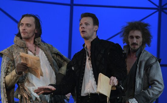 Shakespeare in Love play at Pushkin Theater