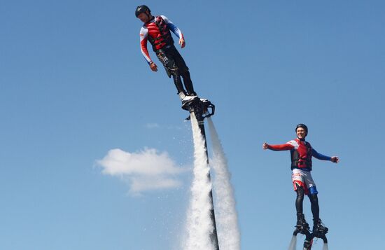 Parade marks Moskva River navigation season opening