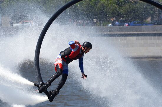 Parade marks Moskva River navigation season opening