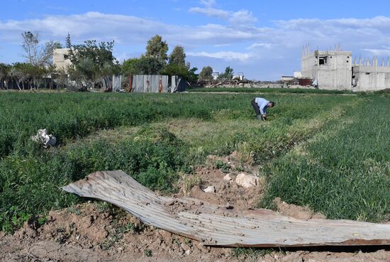 Update from Yarmouk refugee camp area in southern suburb of Damascus