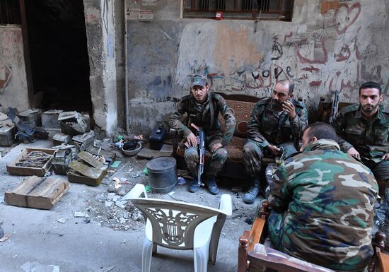 Update from Yarmouk refugee camp area in southern suburb of Damascus