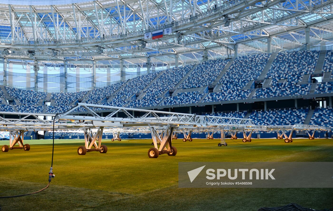 Stipe Pletikosa visits Nizhny Novgorod Stadium