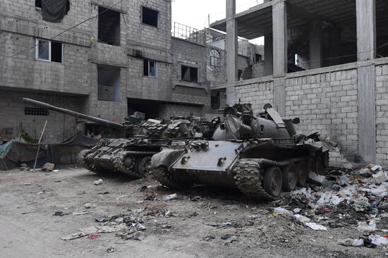 Update from Yarmouk refugee camp area in southern suburb of Damascus