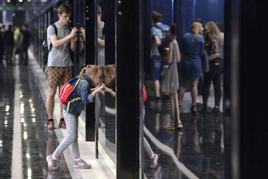 Novokrestovskaya metro station opens in St. Petersburg