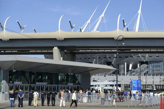 Novokrestovskaya metro station opens in St. Petersburg