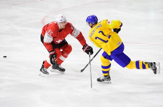 Ice hockey. 2018 IIHF World Championship. Switzerland vs. Sweden