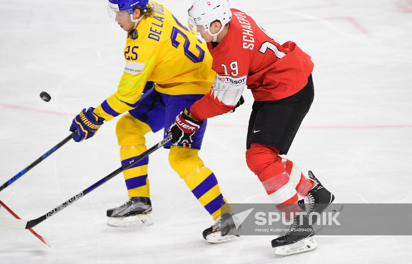 Ice hockey. 2018 IIHF World Championship. Switzerland vs. Sweden