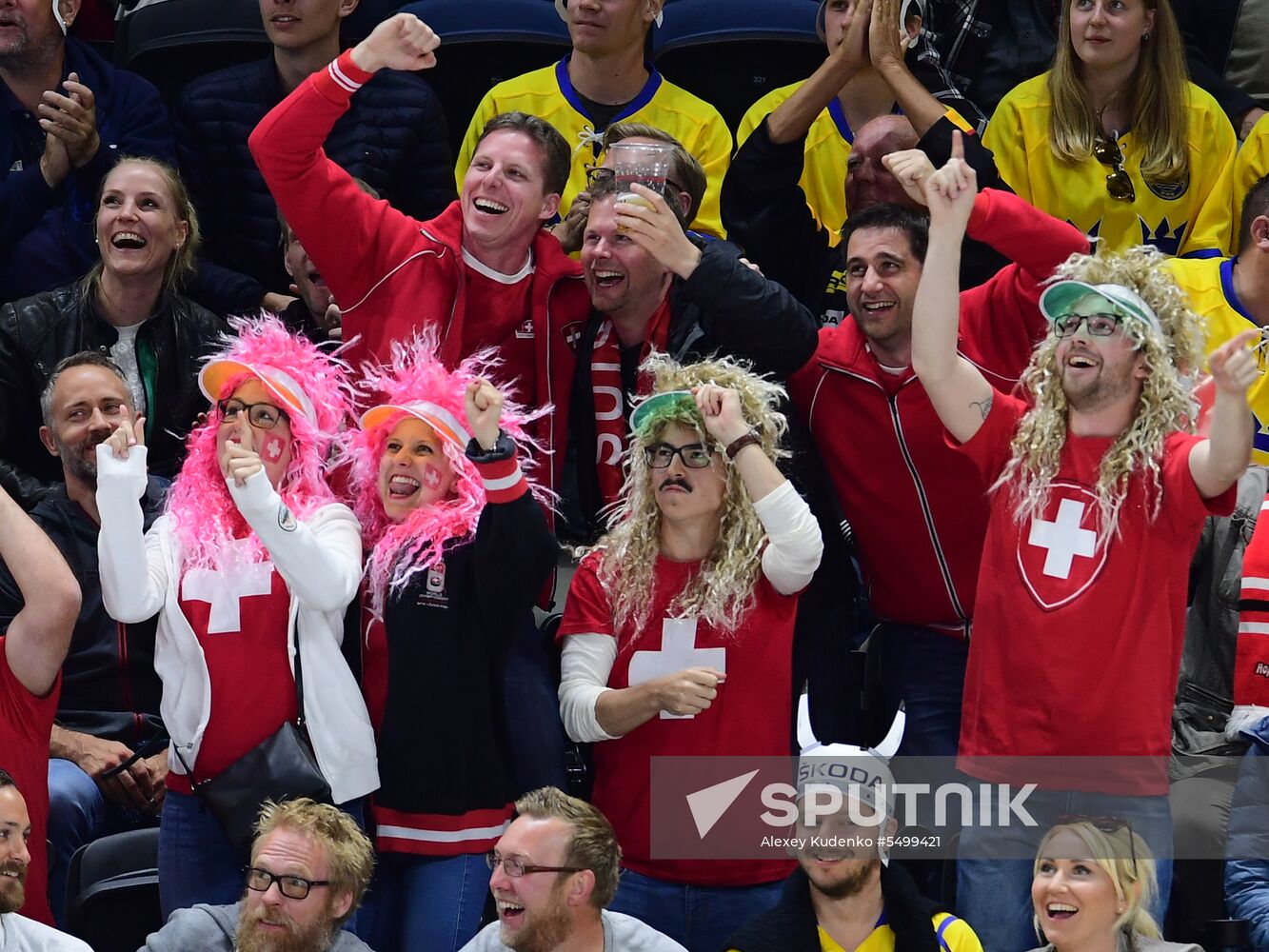 Ice hockey. 2018 IIHF World Championship. Switzerland vs. Sweden