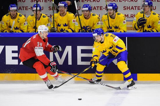 Ice hockey. 2018 IIHF World Championship. Switzerland vs. Sweden