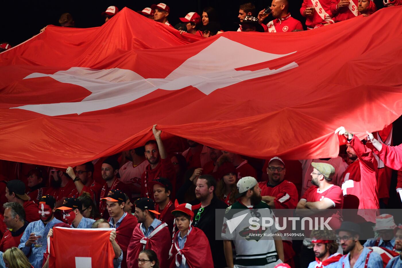 Ice hockey. 2018 IIHF World Championship. Switzerland vs. Sweden