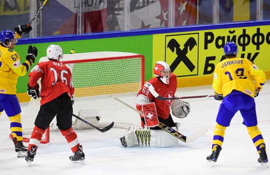 Ice hockey. 2018 IIHF World Championship. Switzerland vs. Sweden