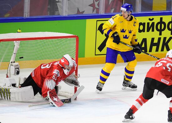 Ice hockey. 2018 IIHF World Championship. Switzerland vs. Sweden