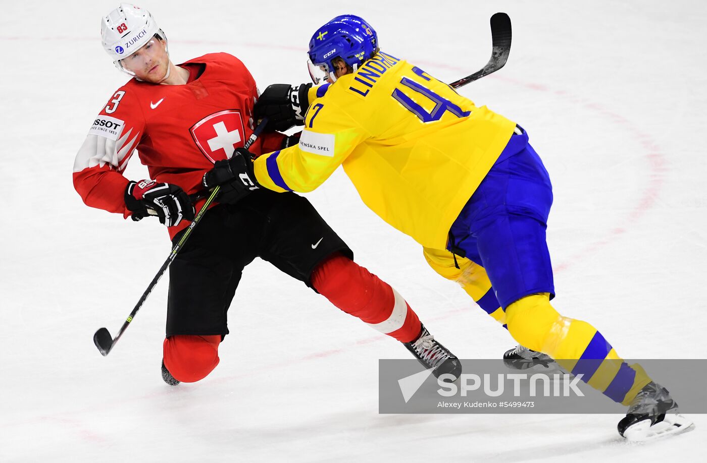 Ice hockey. 2018 IIHF World Championship. Switzerland vs. Sweden