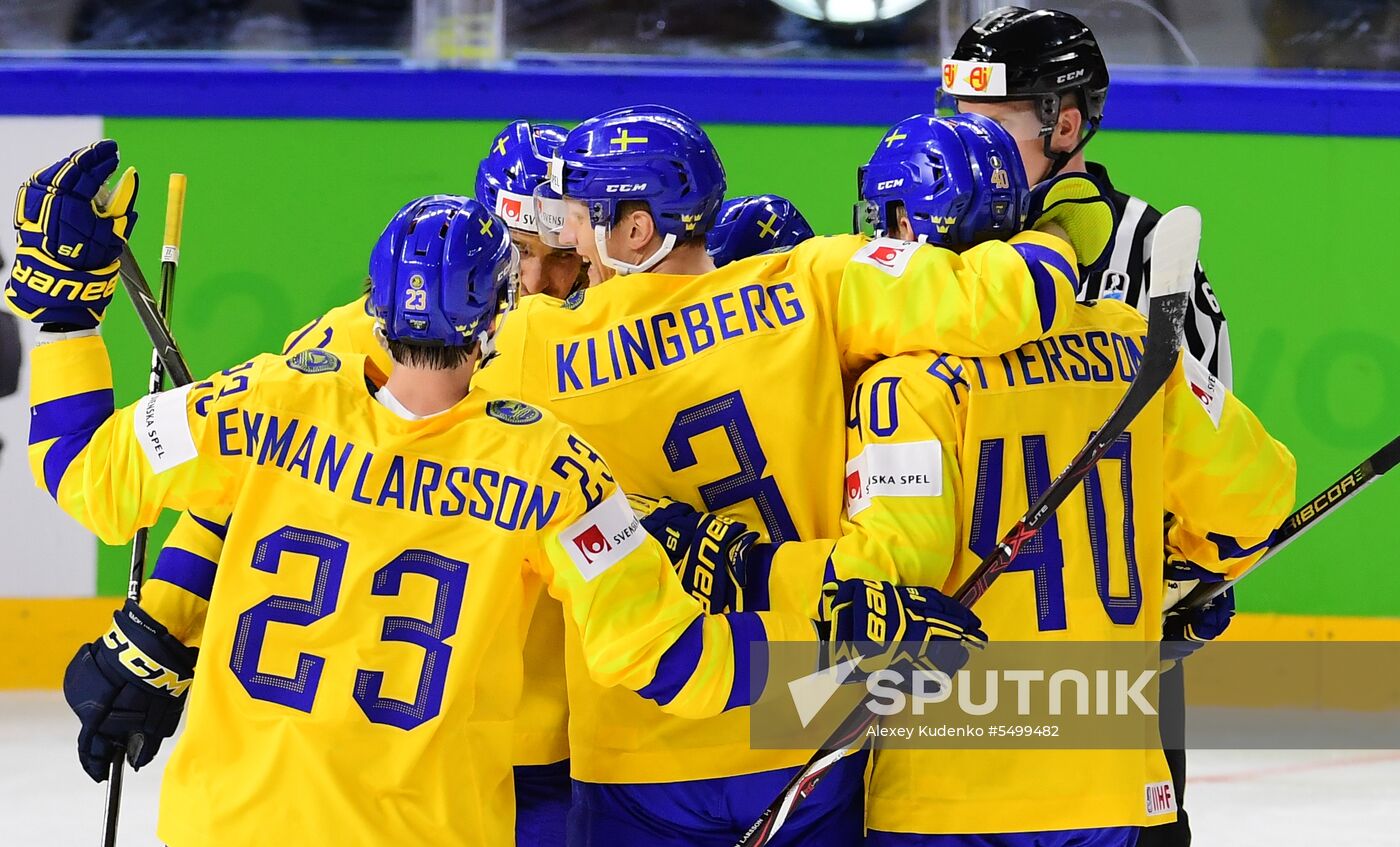 Ice hockey. 2018 IIHF World Championship. Switzerland vs. Sweden