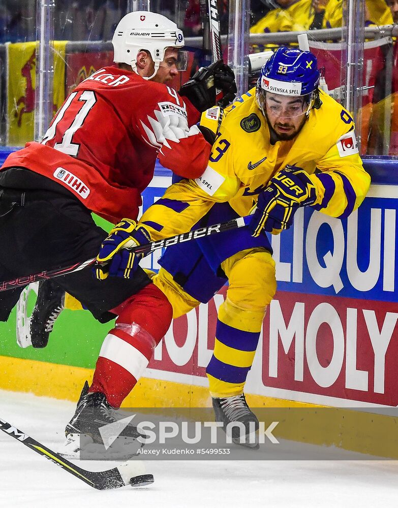 Ice hockey. 2018 IIHF World Championship. Switzerland vs. Sweden