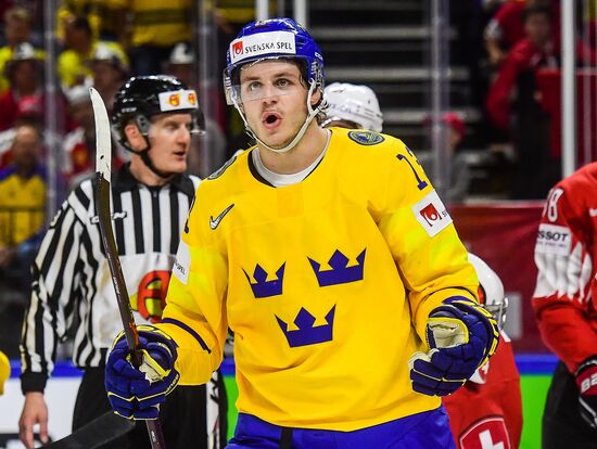 Ice hockey. 2018 IIHF World Championship. Switzerland vs. Sweden