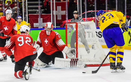 Ice hockey. 2018 IIHF World Championship. Switzerland vs. Sweden