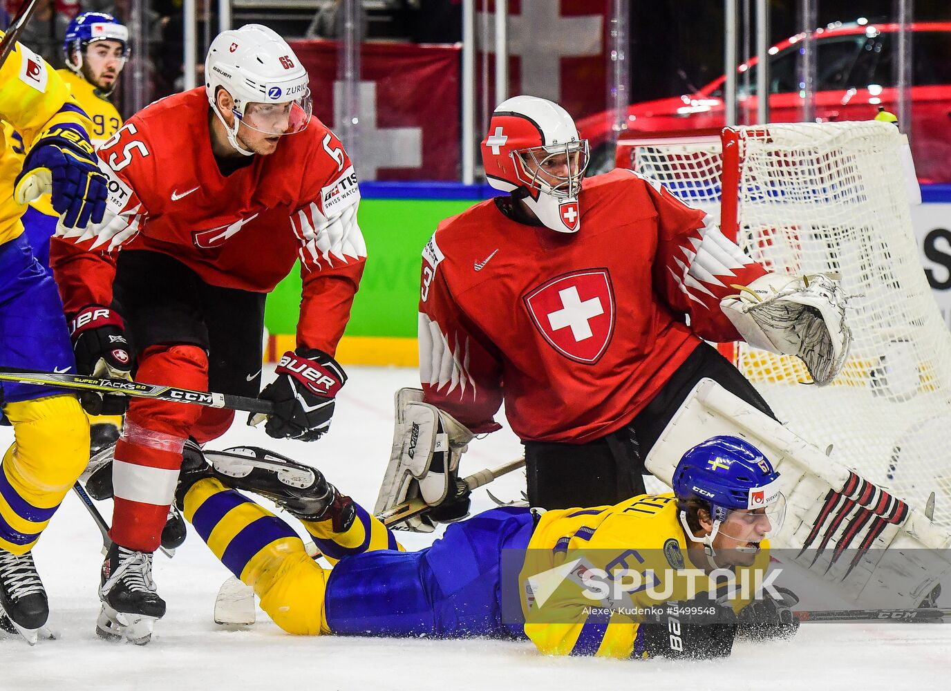 Ice hockey. 2018 IIHF World Championship. Switzerland vs. Sweden
