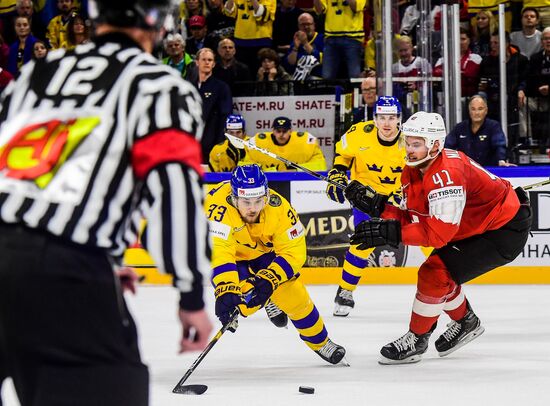 Ice hockey. 2018 IIHF World Championship. Switzerland vs. Sweden